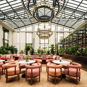 Le Jardin De Verre By Locke Hotel